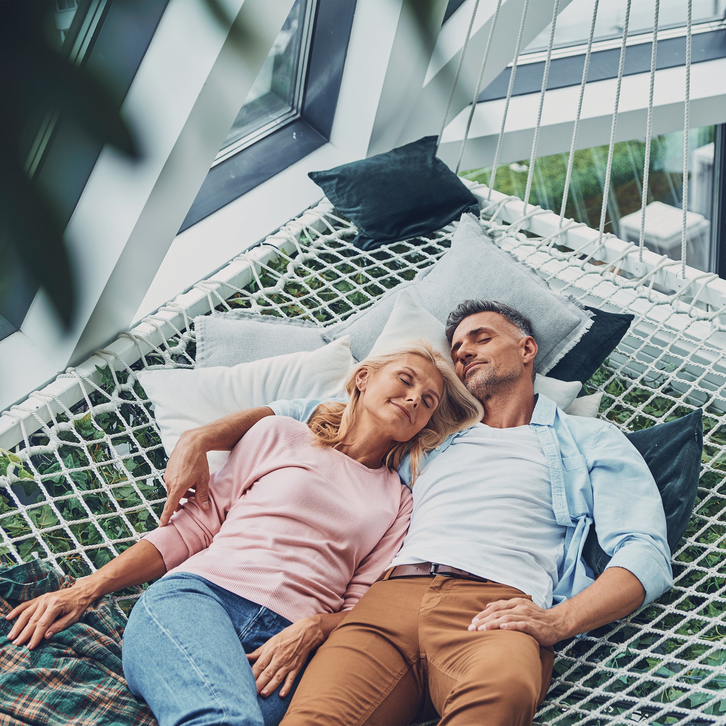 Finally an adult brief that can let you sleep comfortably. BetterDry is designed for maximum protection. This couple sleeping in their hammock don't need to worry about accidents with BetterDry.